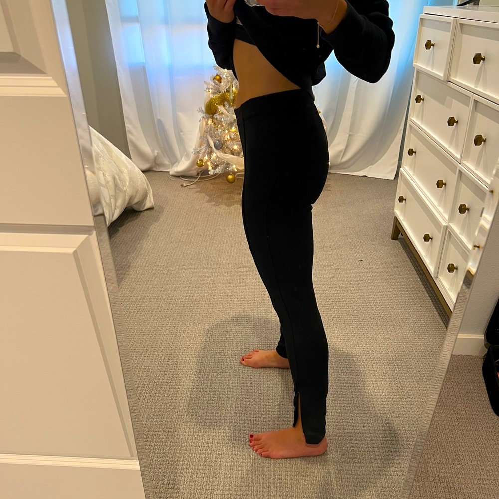 Nike Women’s Black Leggings size small
